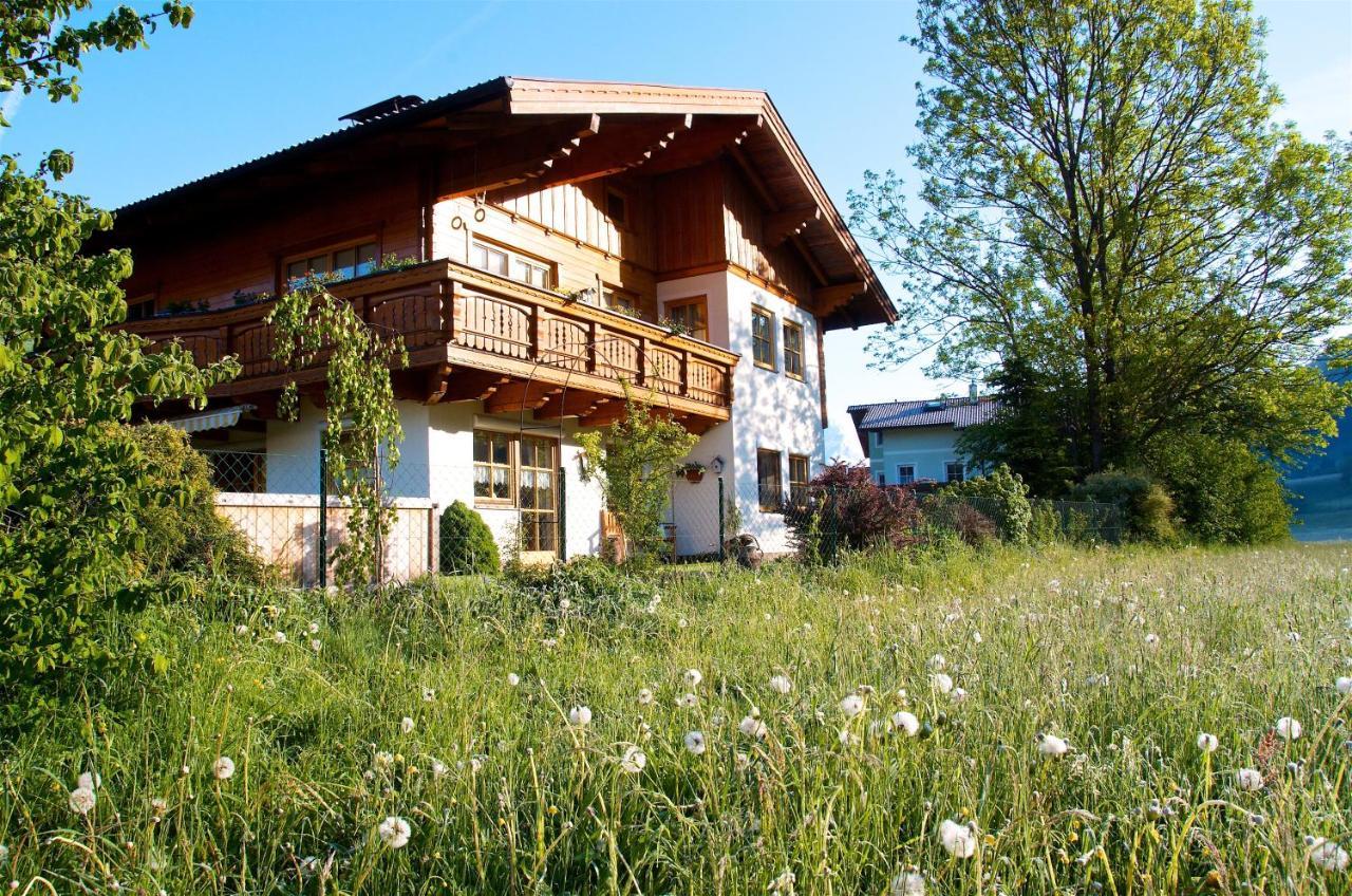 Haus Margit Apartamento Sankt Johann im Pongau Exterior foto