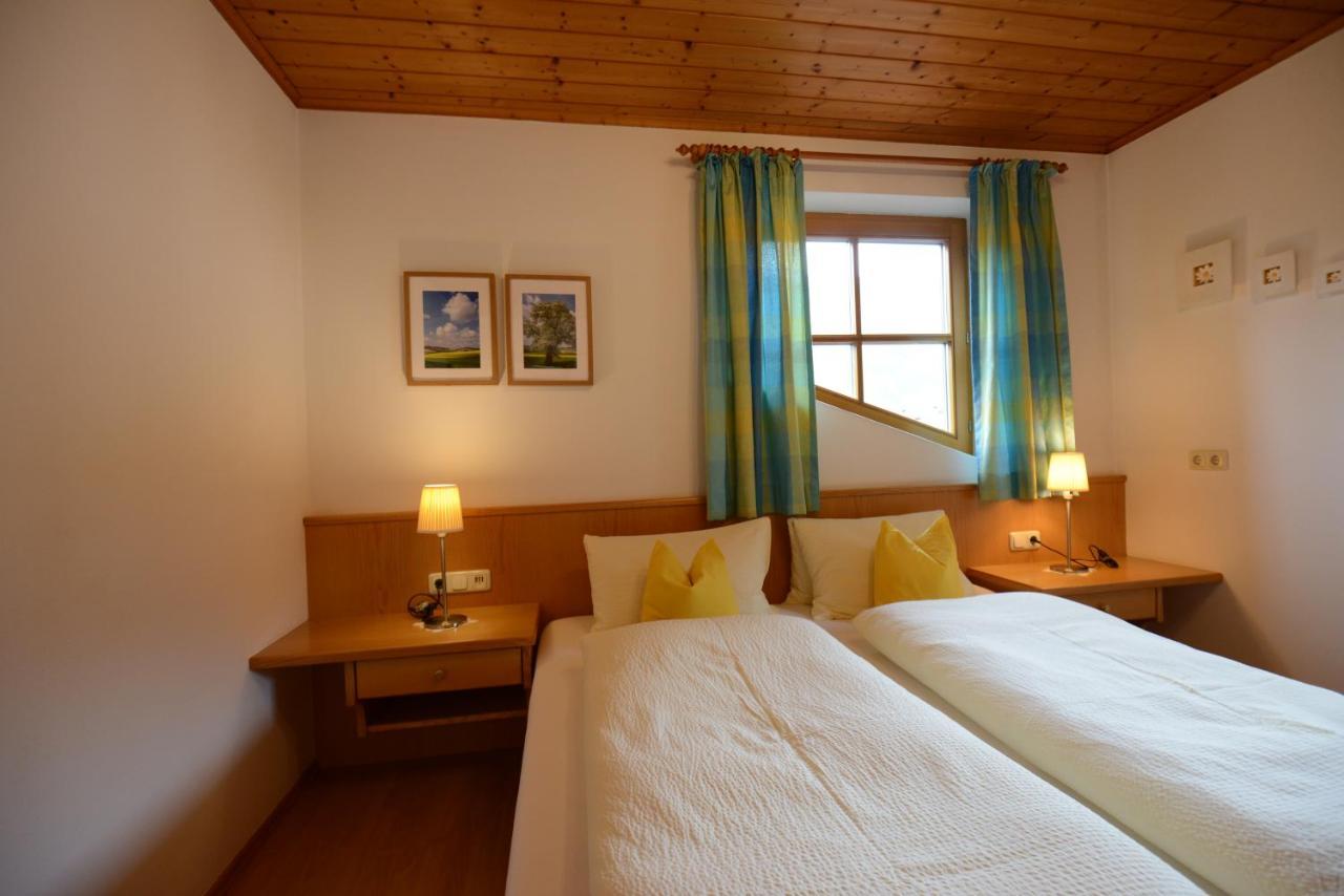 Haus Margit Apartamento Sankt Johann im Pongau Exterior foto