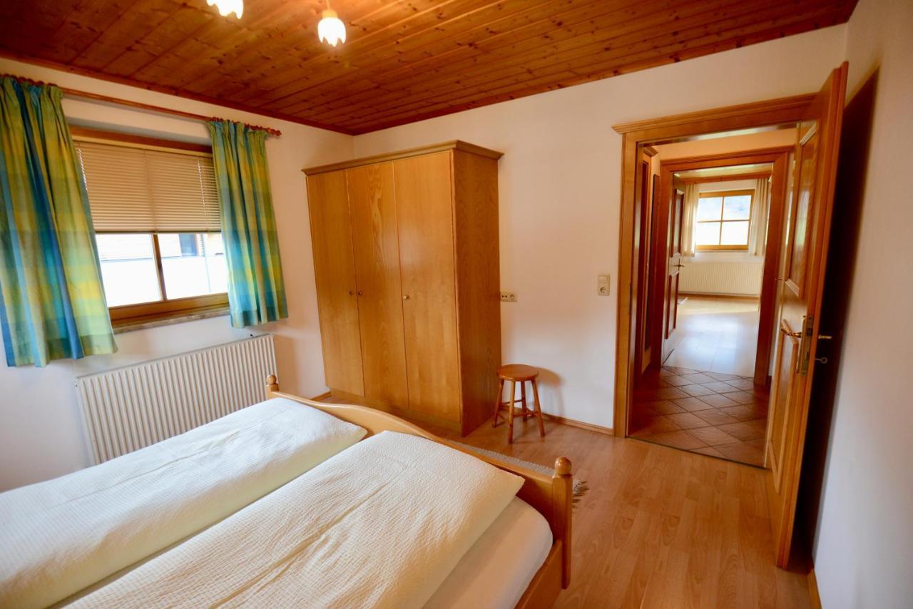 Haus Margit Apartamento Sankt Johann im Pongau Exterior foto