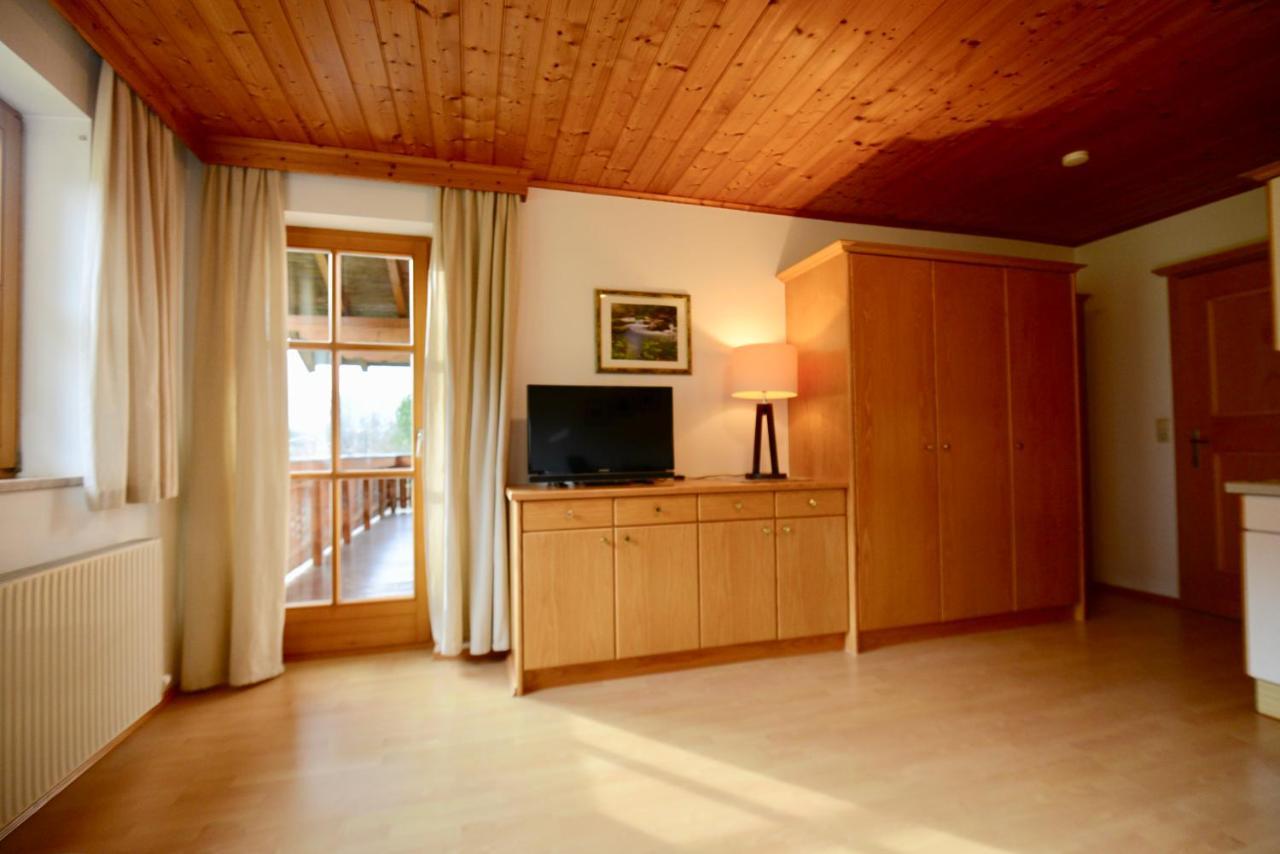 Haus Margit Apartamento Sankt Johann im Pongau Exterior foto