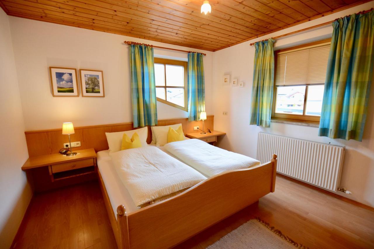 Haus Margit Apartamento Sankt Johann im Pongau Exterior foto